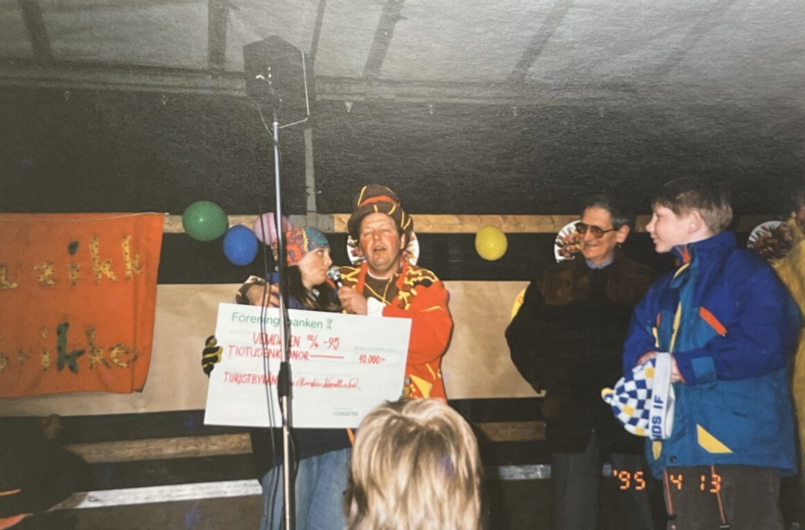 Michelle Stensson Larsson vinnare i snöskottartävlingen Vemdalen