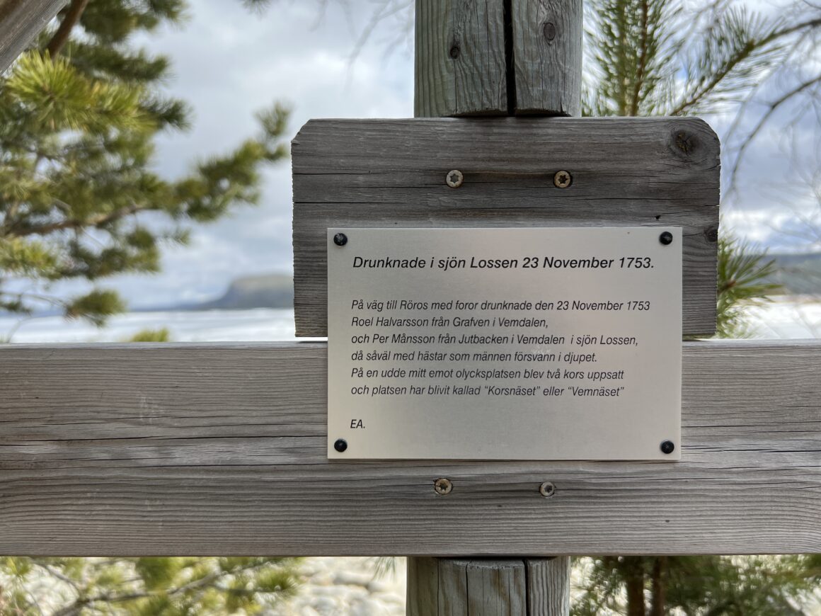Minnesmärke över drunknade i Lossen.
