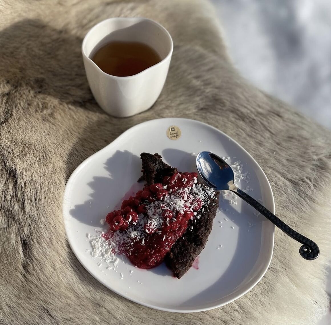 Paleokladdkaka utan gluten och tillsatt socker.